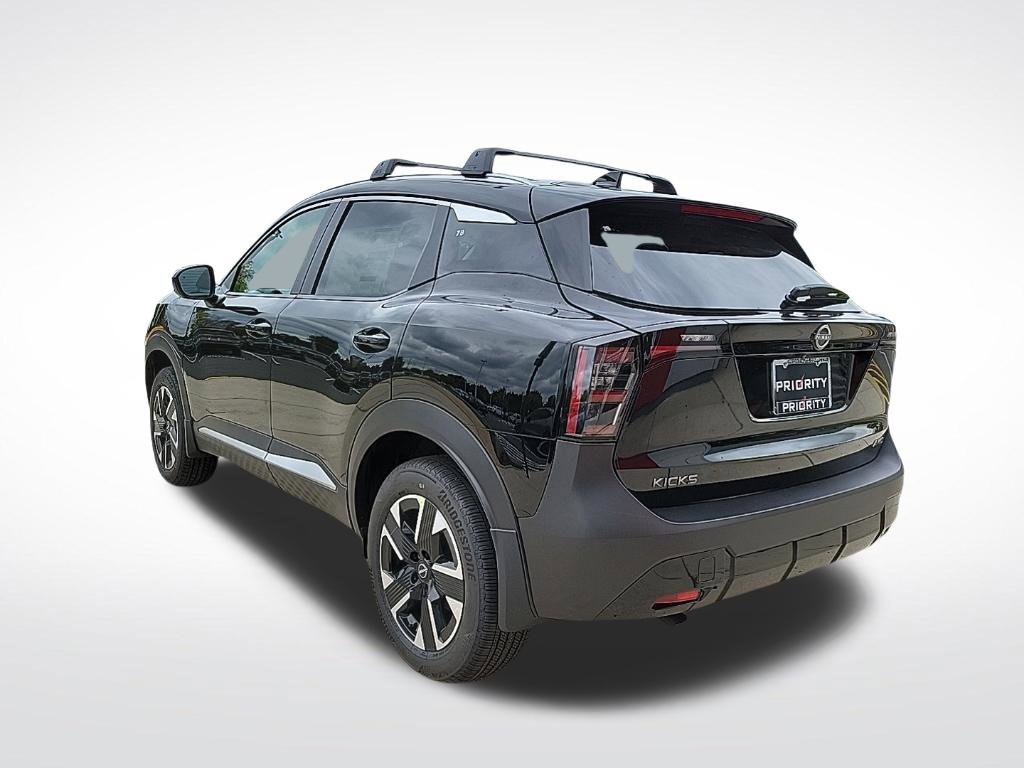 New 2027 Nissan Kicks SV AWD/4WD image 3