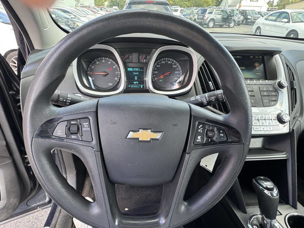Used 2016 Chevrolet Equinox LS image 10