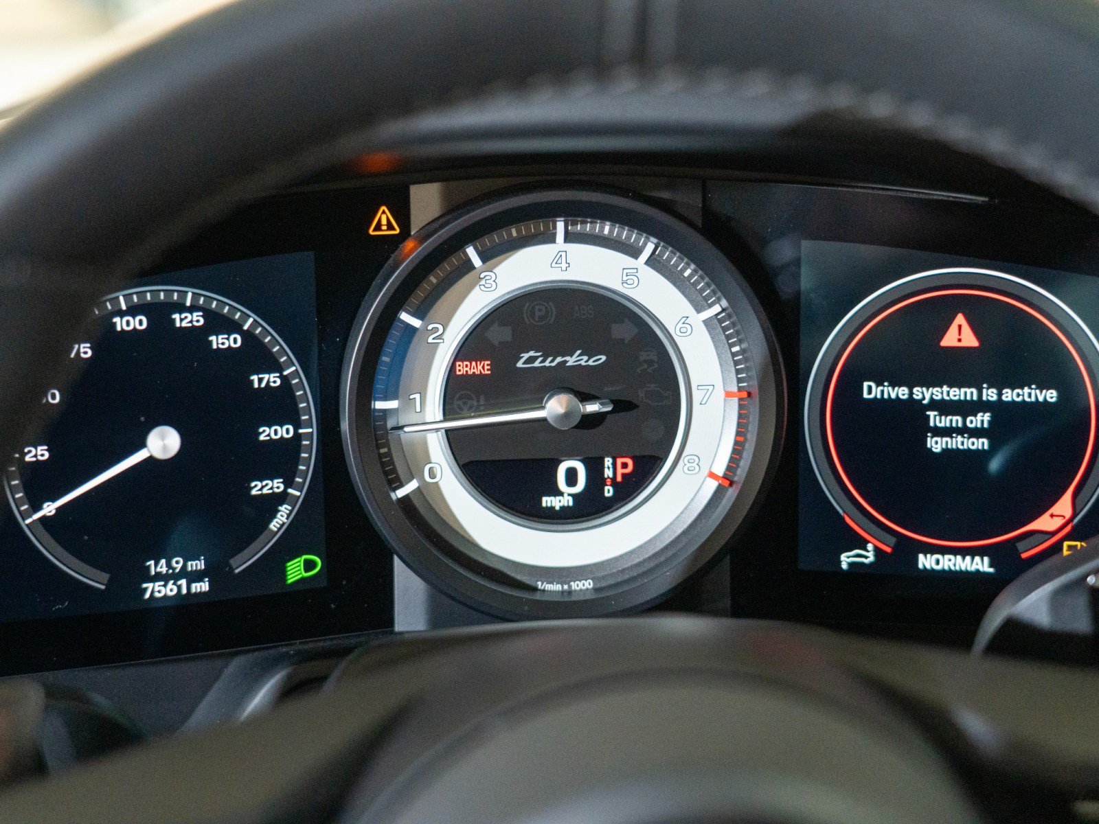 Certified 2025 Porsche 911 Turbo AWD/4WD image 18