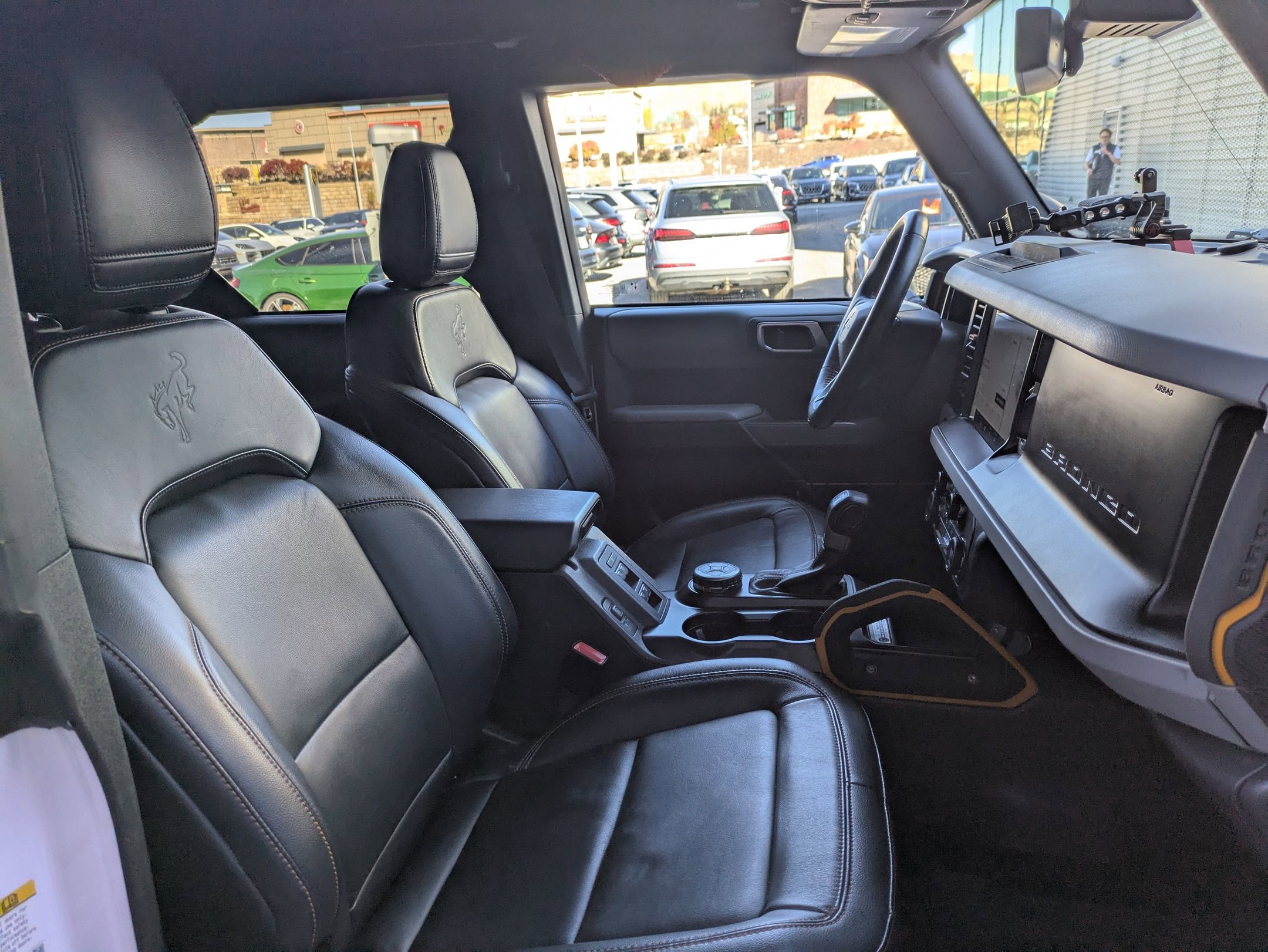 Used 2023 Ford Bronco Badlands image 26