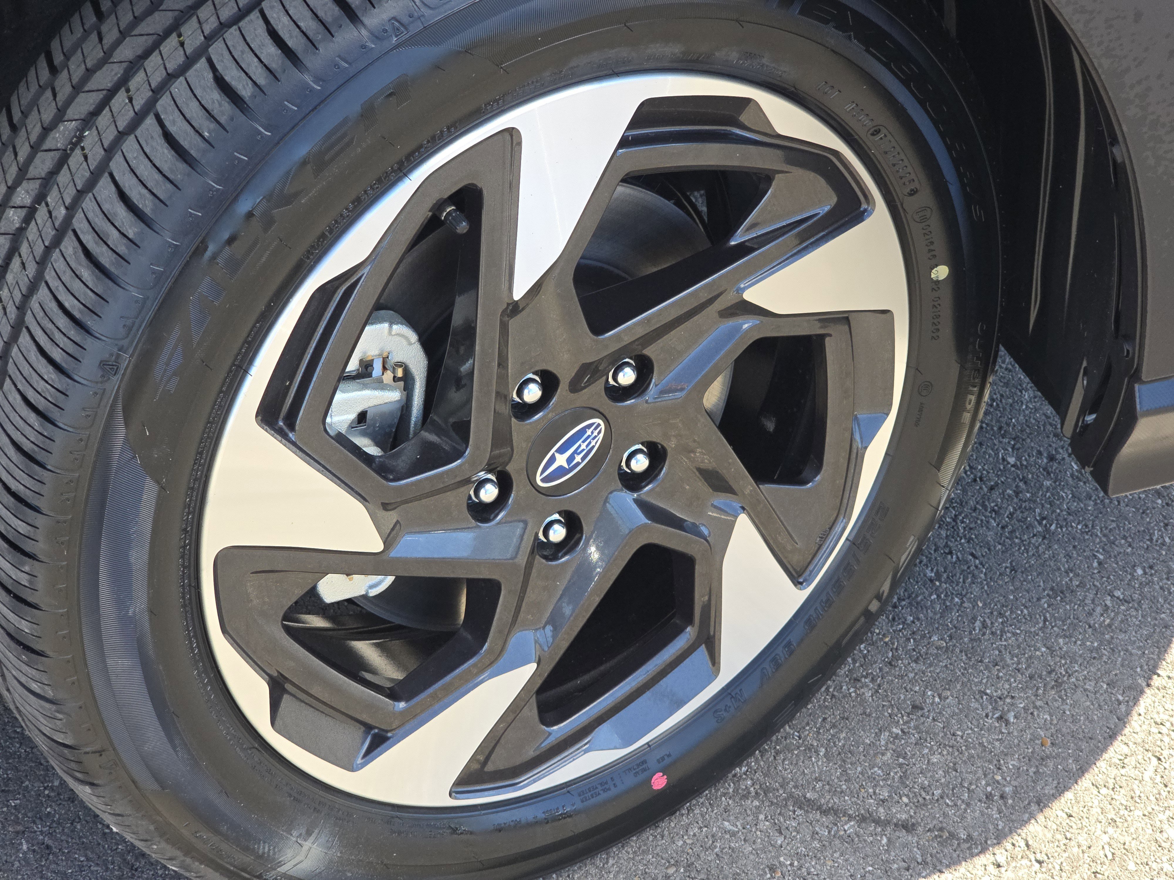 New 2025 Subaru Crosstrek 2.5i Limited image 13