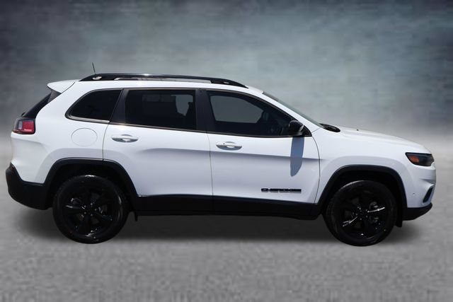 Used 2023 Jeep Cherokee Altitude Lux w/ Lux Elite Package AWD/4WD image 2