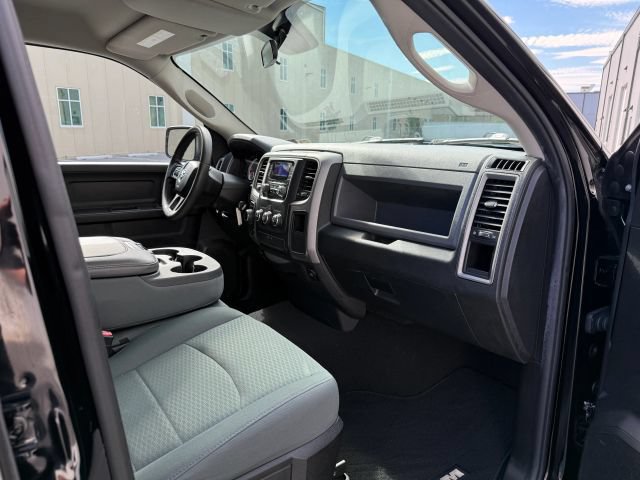 Used 2015 RAM 1500 Express AWD/4WD image 21