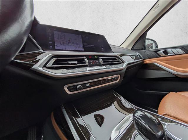 Used 2019 BMW X7 xDrive40i w/ Premium Package image 16