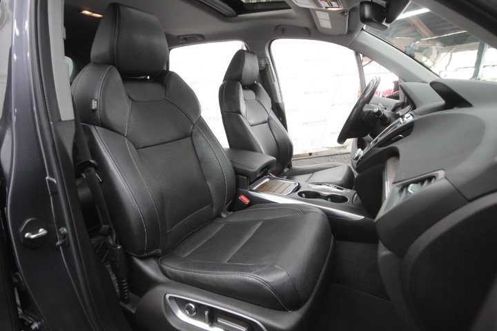 Used 2020 Acura MDX SH-AWD w/ Technology Package image 25