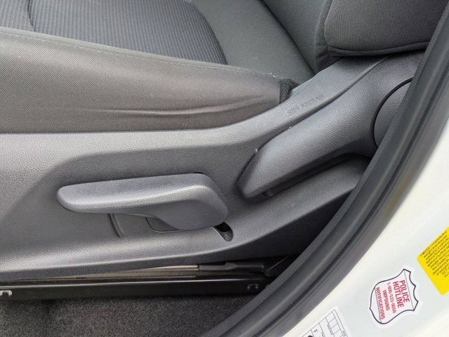 Used 2025 Toyota RAV4 LE image 6