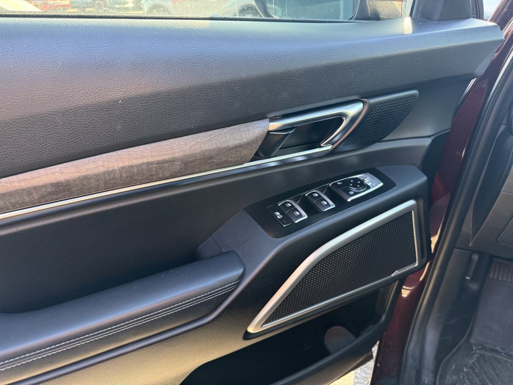 Used 2020 Kia Telluride EX w/ EX Premium Package image 2