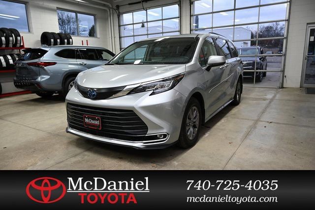 Used 2023 Toyota Sienna XLE w/ XLE Plus Package