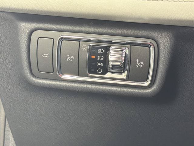 New 2026 Lincoln Aviator Reserve AWD/4WD image 12