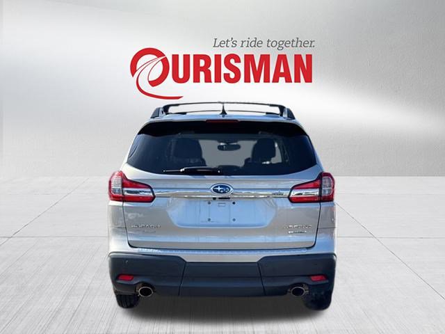 Used 2019 Subaru Ascent Limited w/ Popular Package #3 image 3