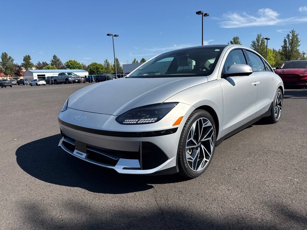 Used 2023 Hyundai Ioniq 6 Limited w/ Cargo Package AWD/4WD image 3