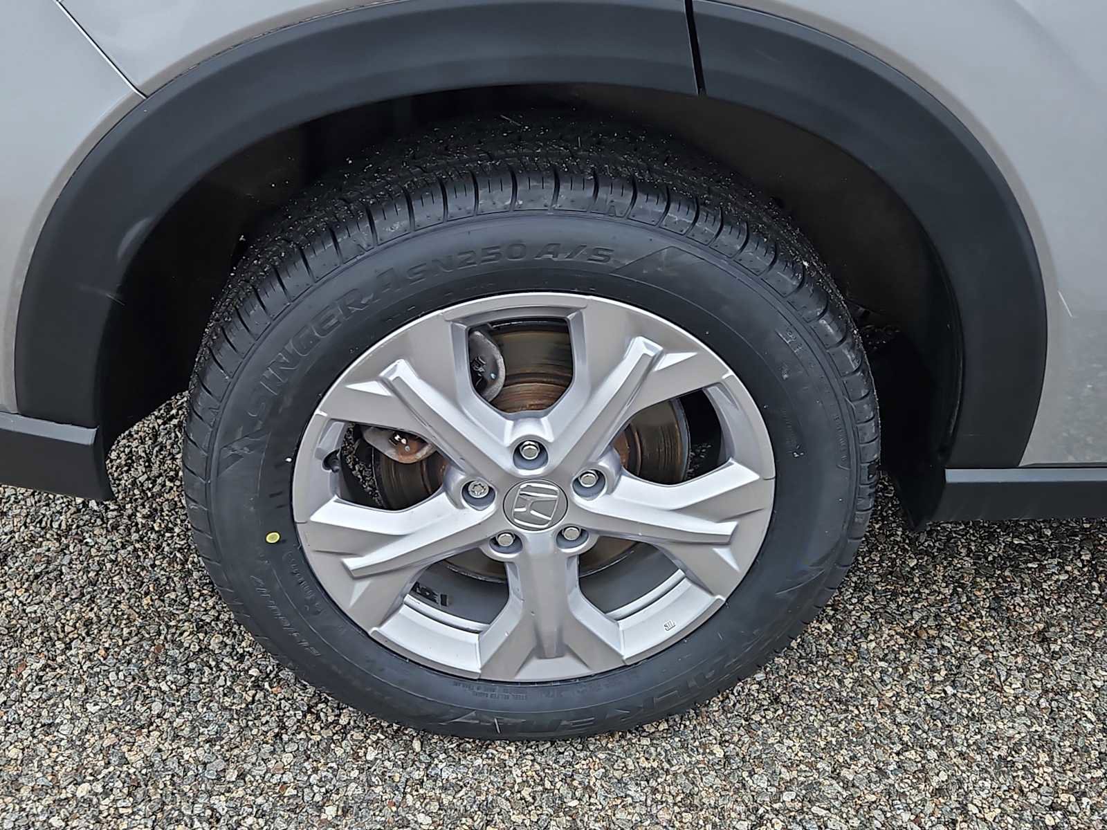 Certified 2024 Honda HR-V LX image 9