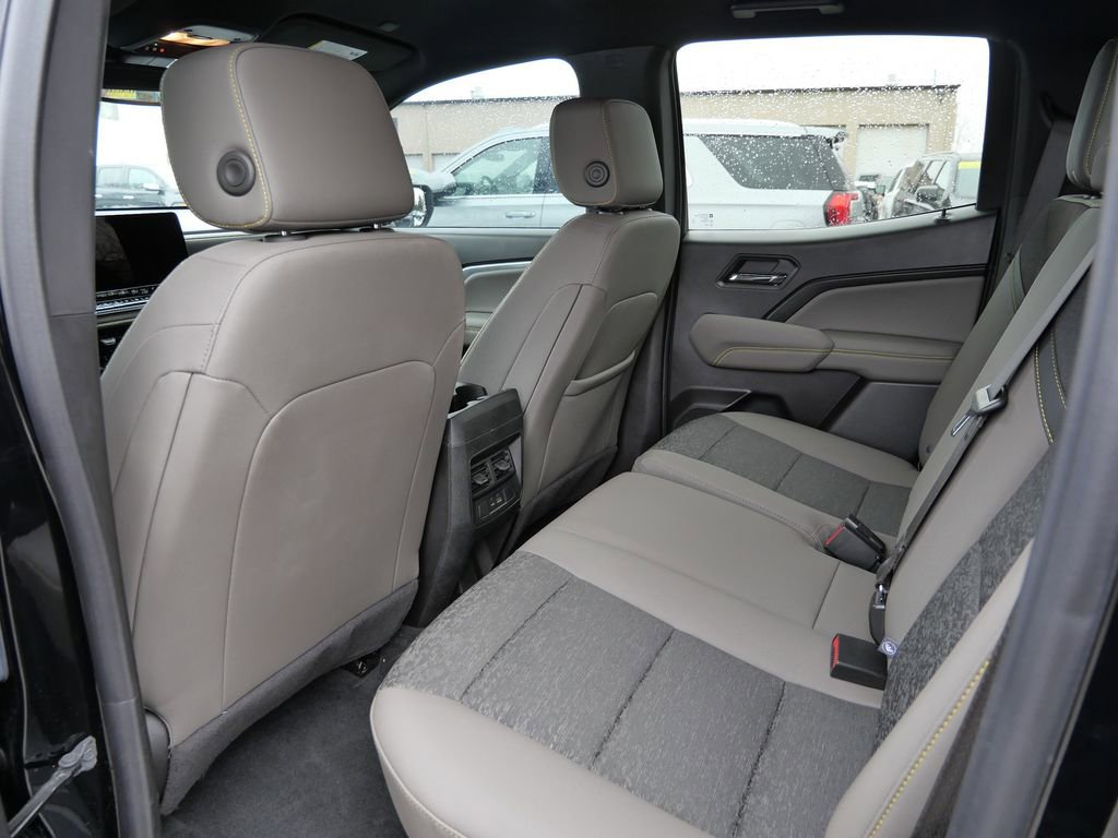 Used 2024 Chevrolet Colorado ZR2 image 26