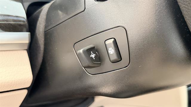 Used 2012 BMW 750i RWD image 48