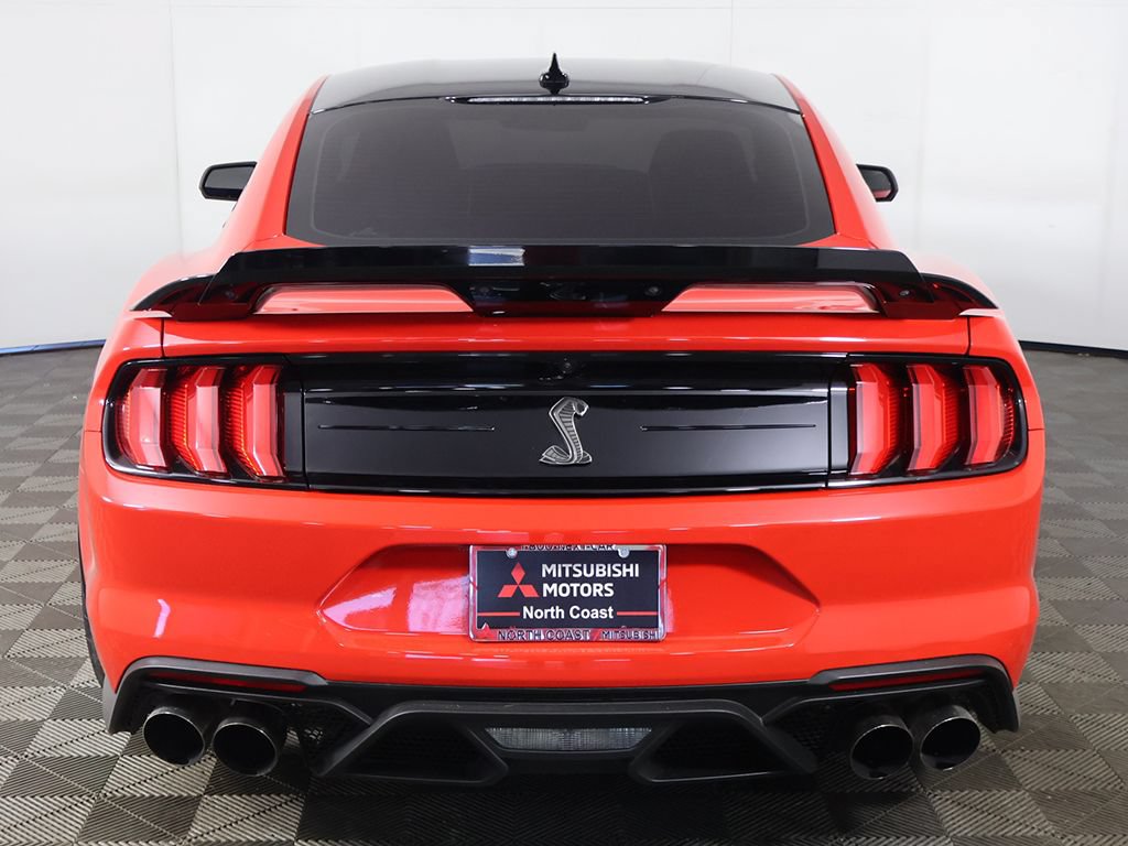 Used 2021 Ford Mustang Shelby GT500 w/ Technology Package RWD image 12