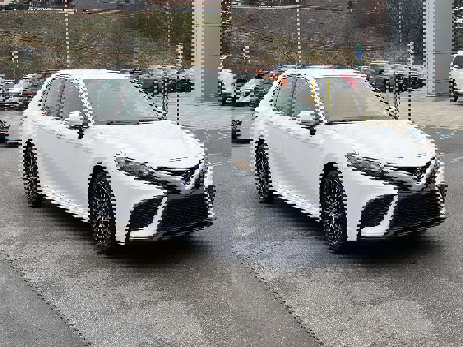 Used 2023 Toyota Camry SE image 7