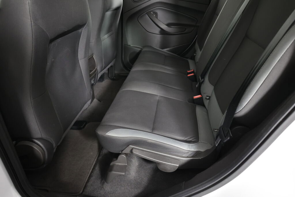 Used 2015 Ford Escape S image 15