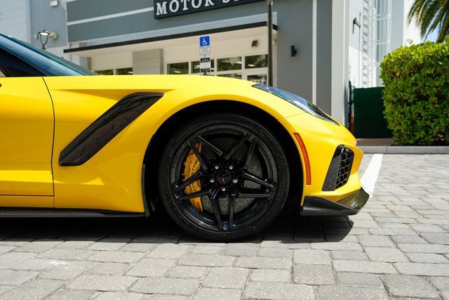 Used 2019 Chevrolet Corvette ZR1 RWD image 34