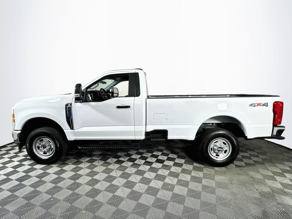 Used 2024 Ford F250 XL w/ XL Chrome Package AWD/4WD image 4
