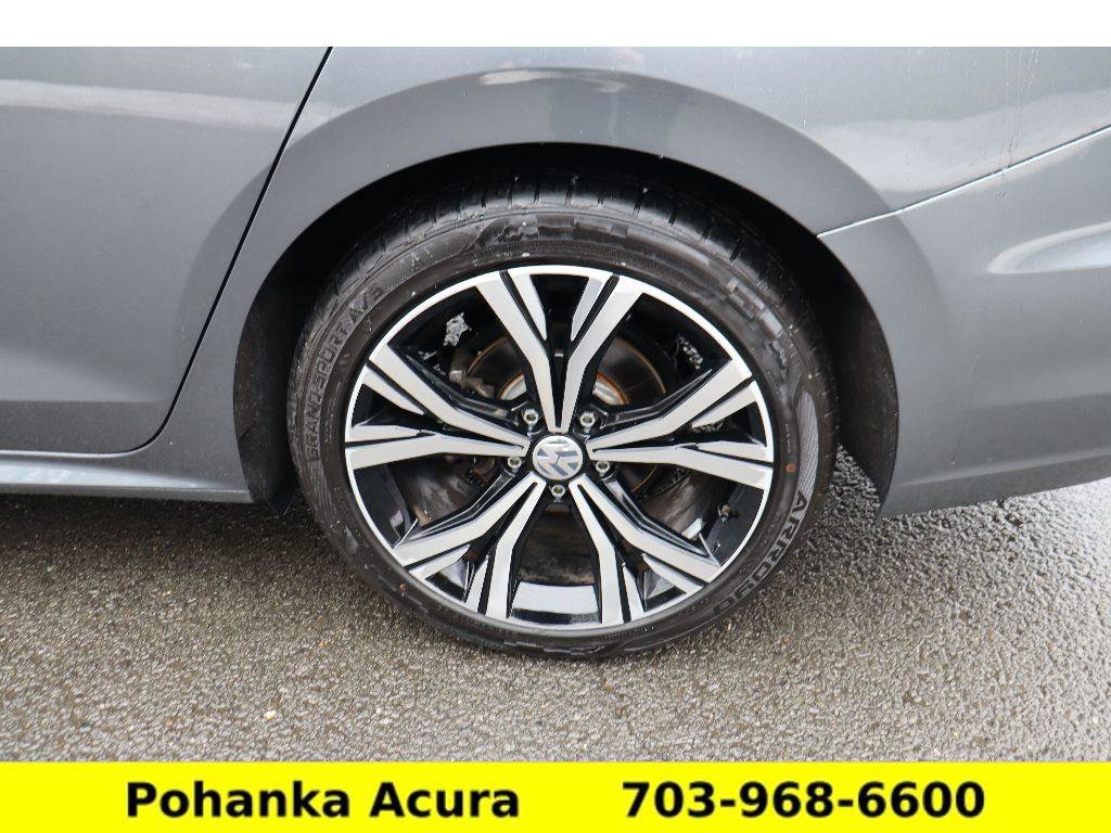 Used 2021 Volkswagen Passat 2.0T SE image 24