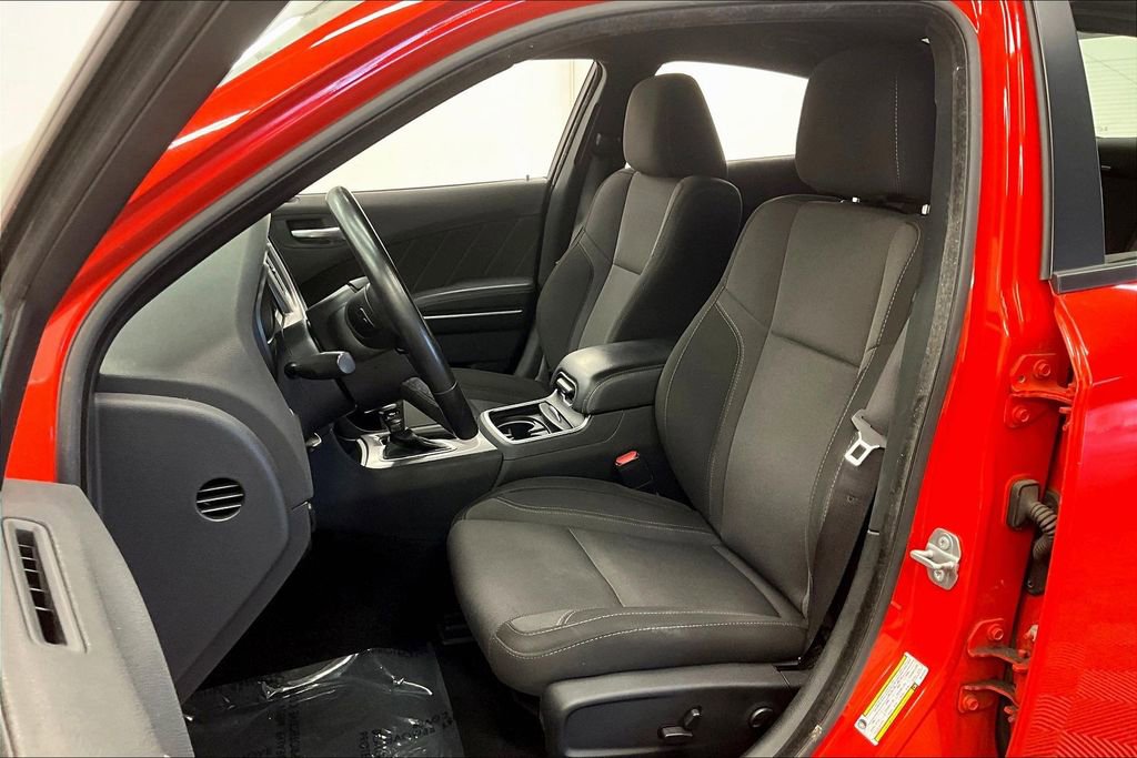 Used 2022 Dodge Charger SXT RWD image 22