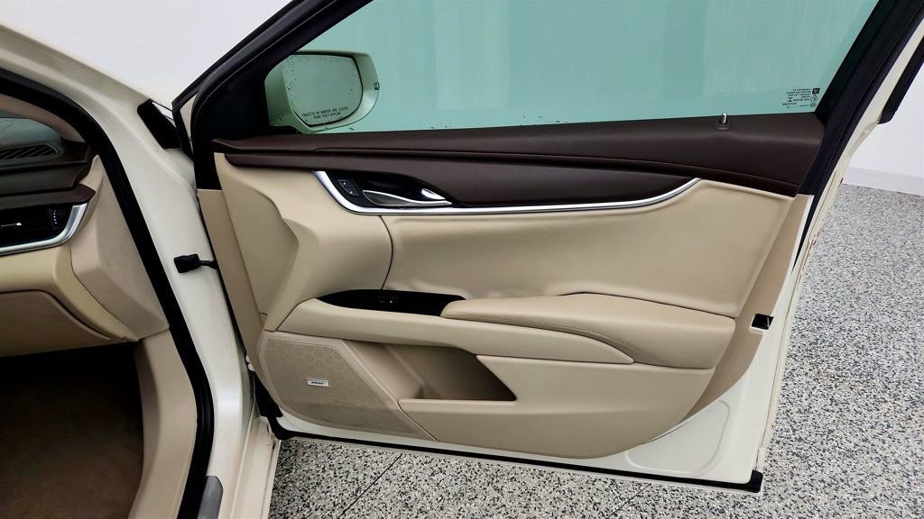 Used 2014 Cadillac XTS FWD image 25