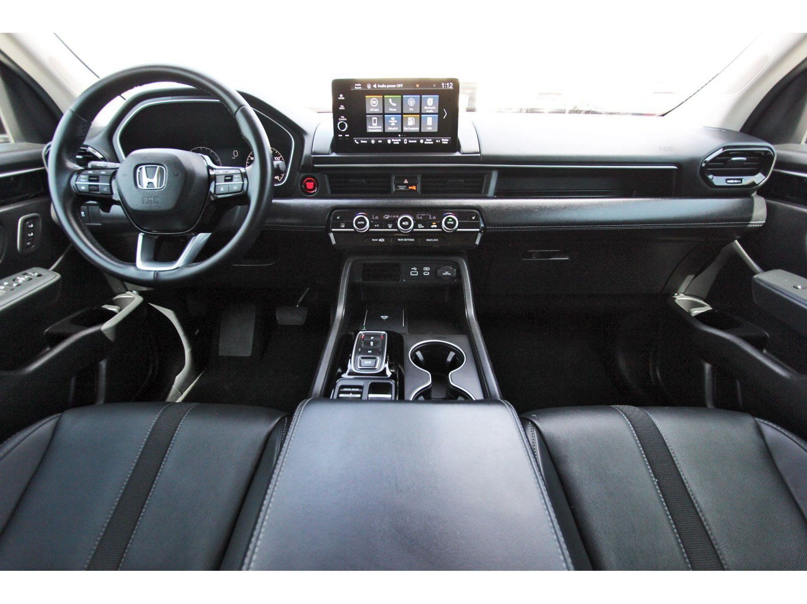 Used 2025 Honda Pilot EX-L image 10