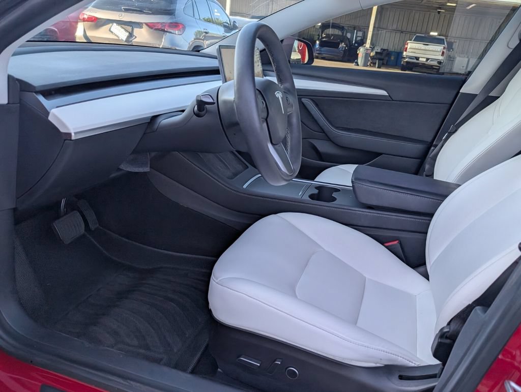 Used 2021 Tesla Model 3 Standard Range Plus RWD image 11