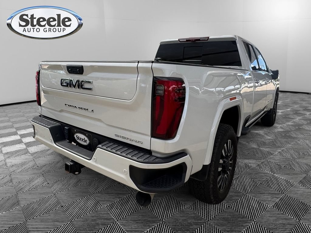 Certified 2024 GMC Sierra 2500 Denali Ultimate w/ Max Trailering Package AWD/4WD image 5