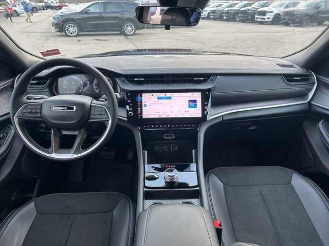 New 2026 Jeep Grand Cherokee Altitude AWD/4WD image 12