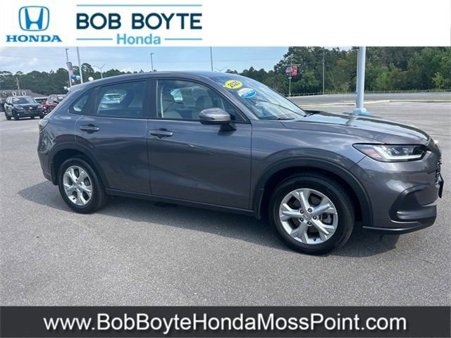 Used 2025 Honda HR-V LX image 4