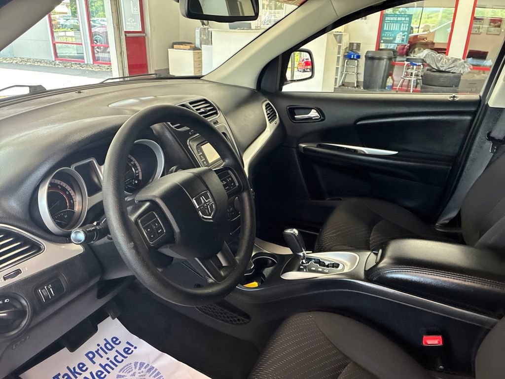Used 2018 Dodge Journey SE FWD image 10