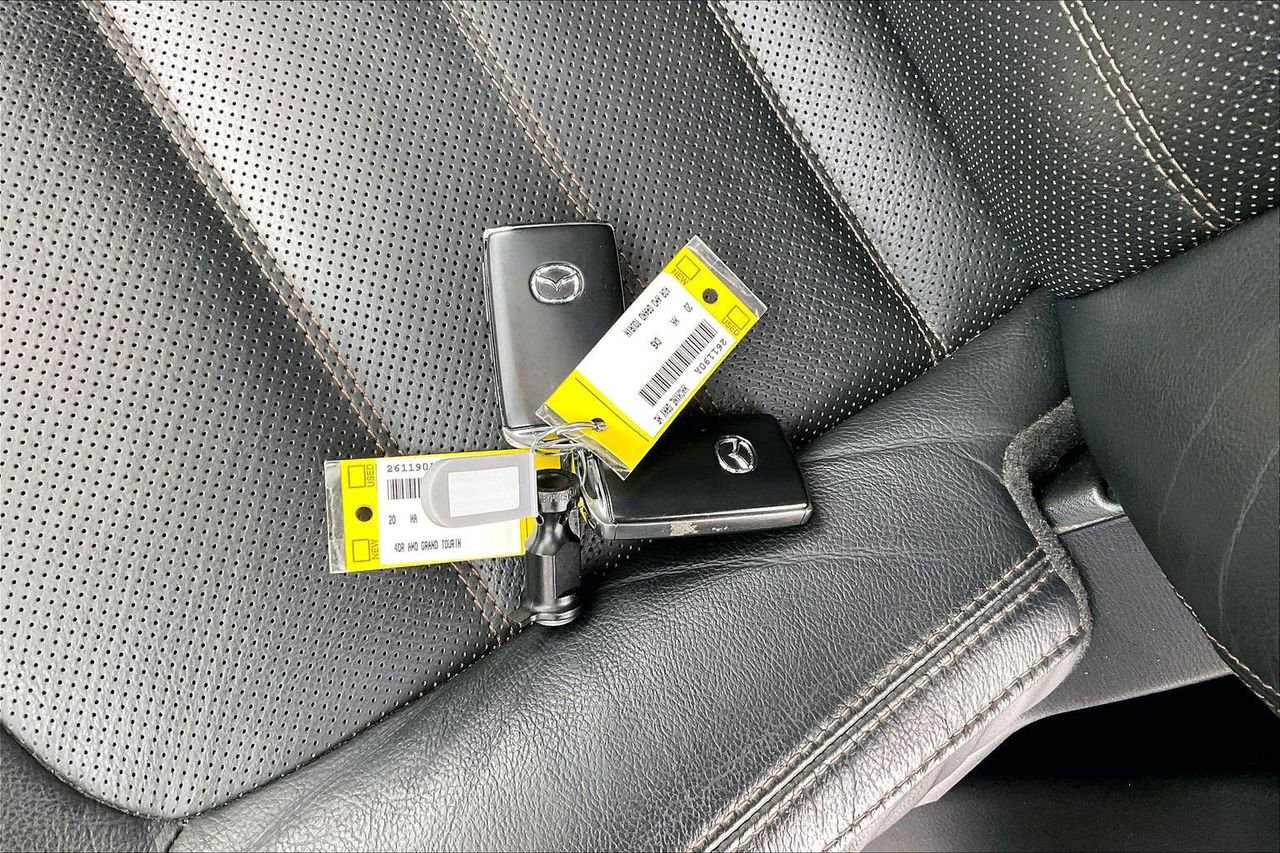 Used 2020 MAZDA CX-5 Grand Touring w/ GT Premium Package image 33