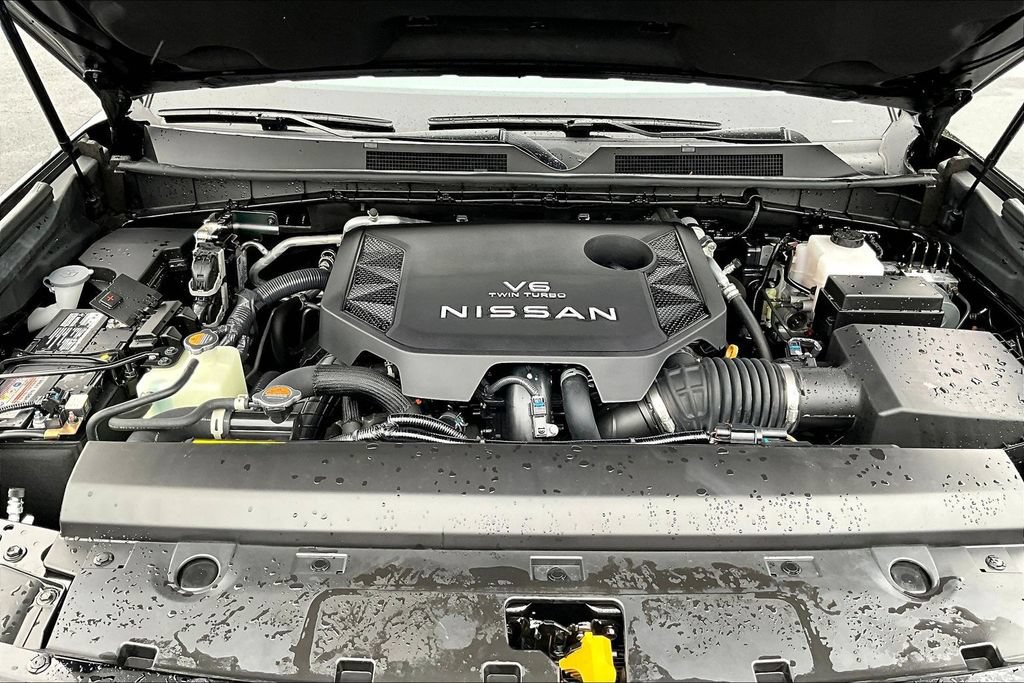 Used 2025 Nissan Armada SL w/ Captain's Chari Seat Package AWD/4WD image 33