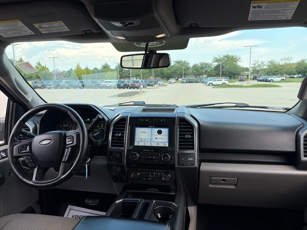 Used 2018 Ford F150 XLT w/ Equipment Group 302A Luxury AWD/4WD image 37