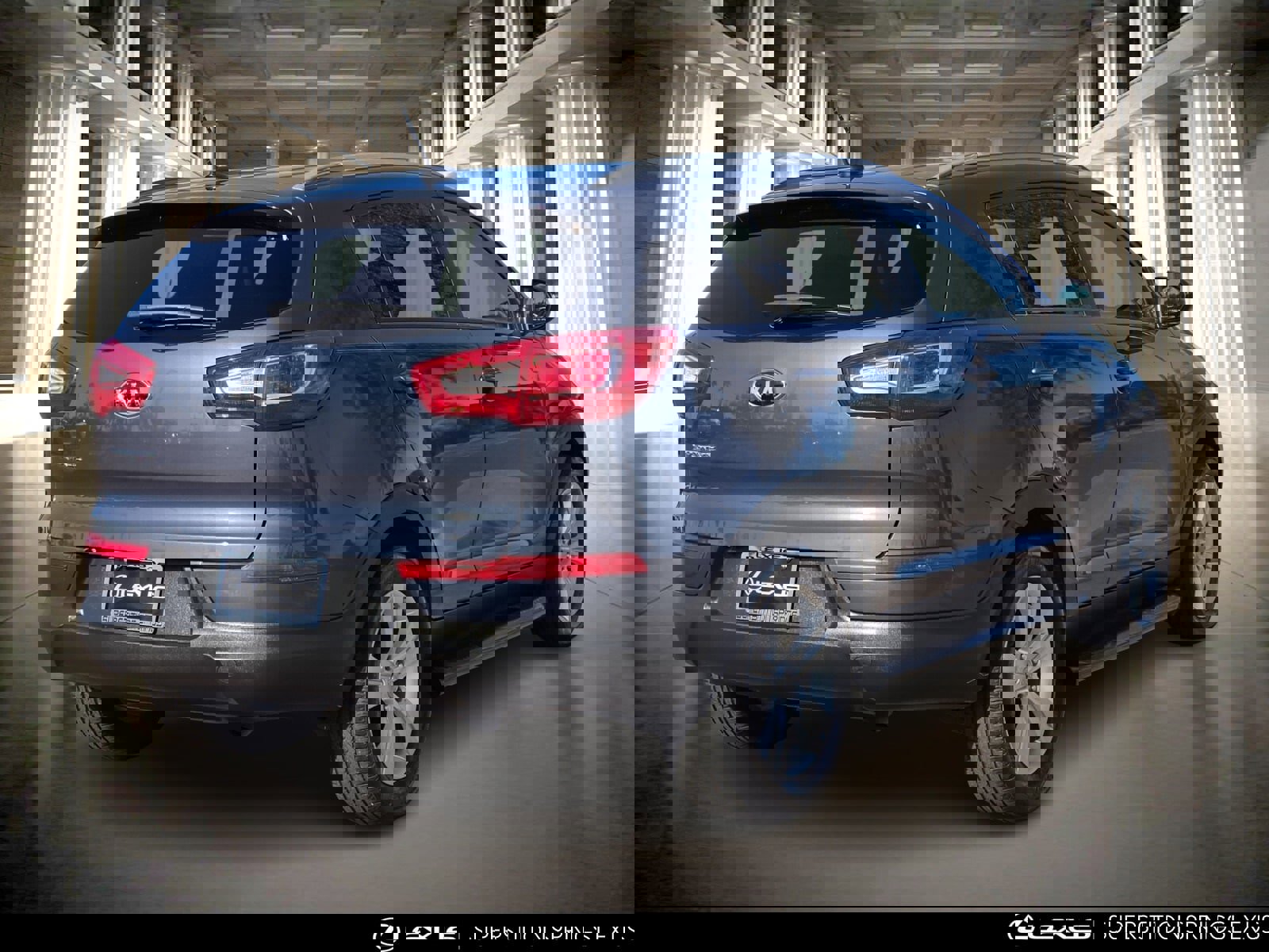 Used 2011 Kia Sportage LX w/ Navigation Pkg image 4