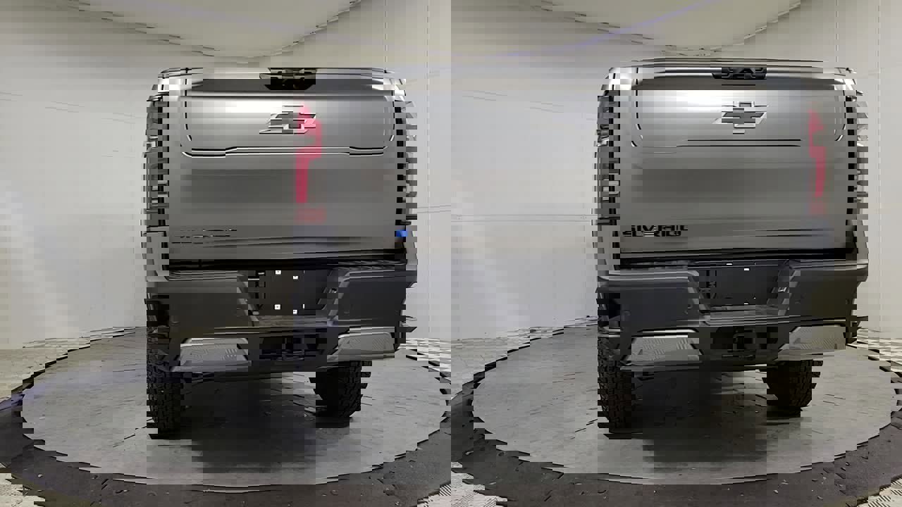 New 2026 Chevrolet Silverado EV Trail Boss image 7