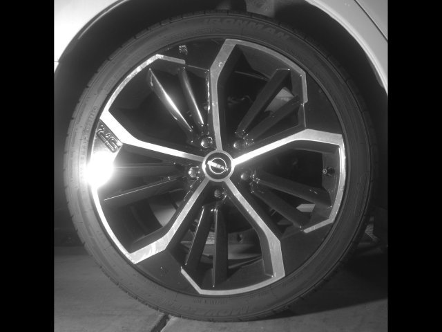 Used 2024 Nissan Altima 2.5 SR FWD image 11