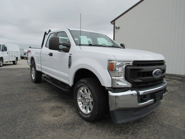 Used 2021 Ford F250 XL w/ Power Equipment Group AWD/4WD image 9