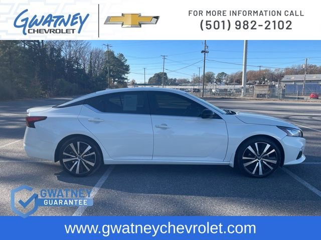 Used 2021 Nissan Altima 2.5 SR image 2