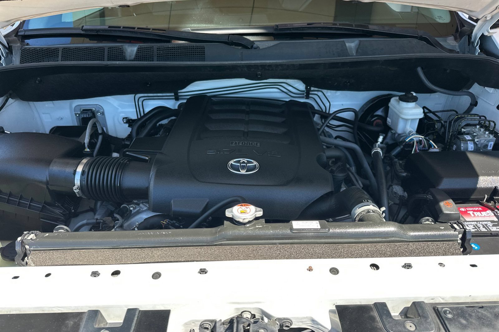 Certified 2019 Toyota Tundra TRD Pro AWD/4WD image 35
