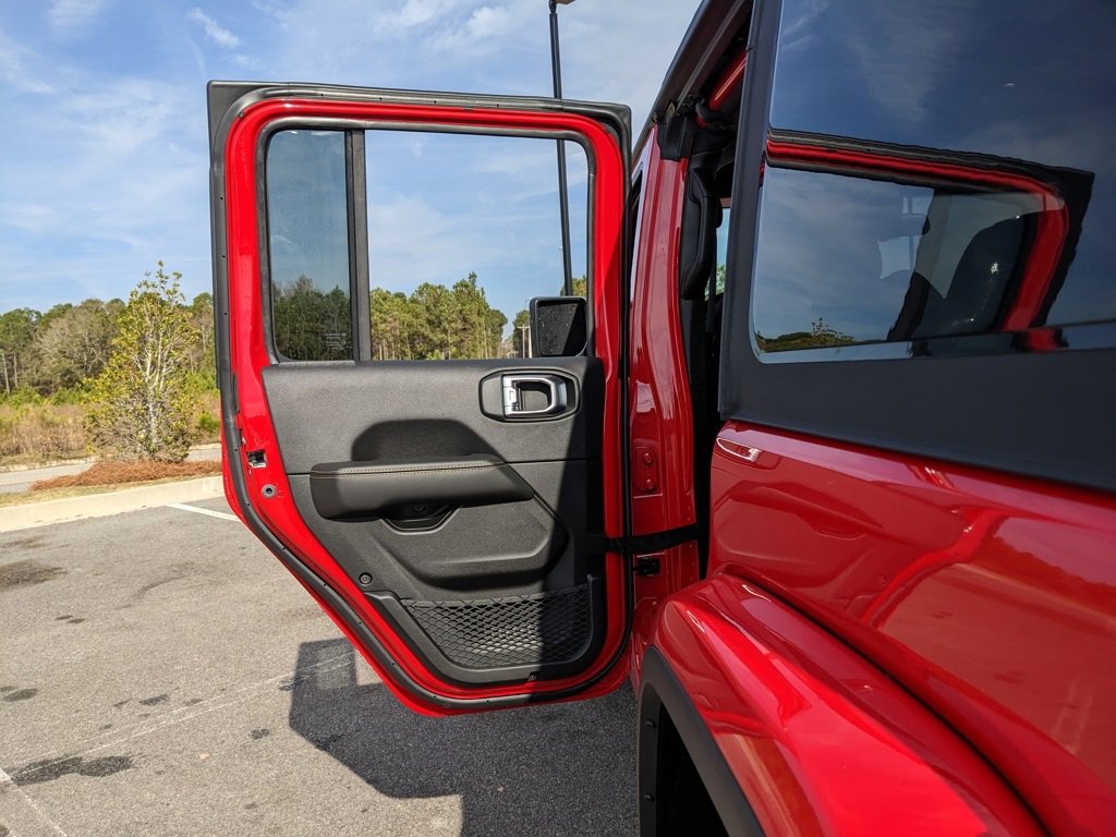 New 2026 Jeep Wrangler Sahara image 54