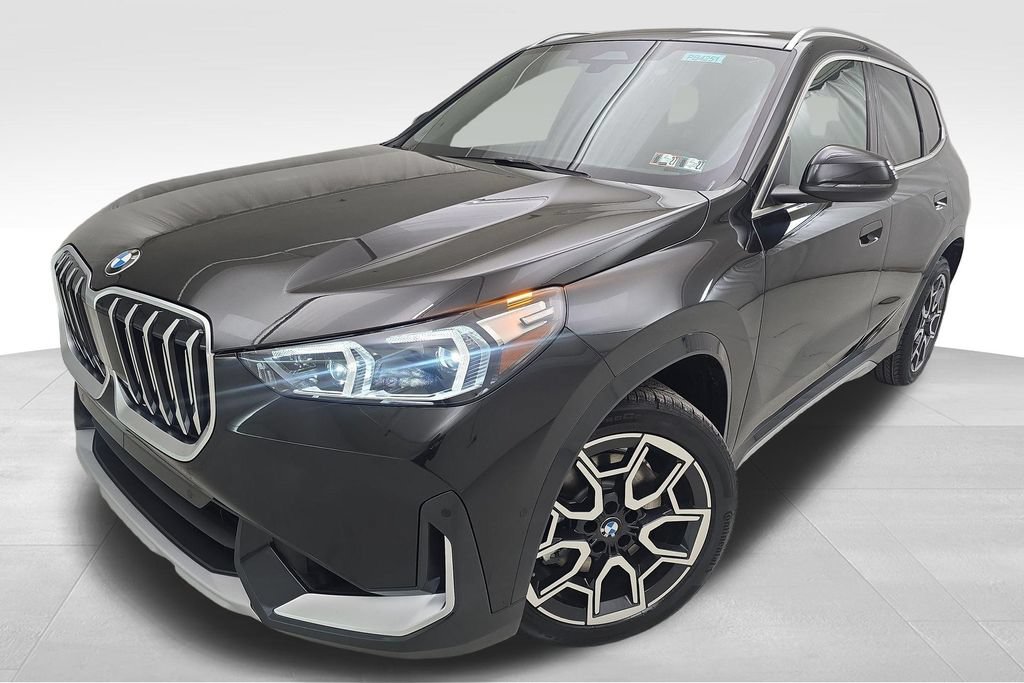 New 2027 BMW X1 xDrive28i w/ Convenience Package