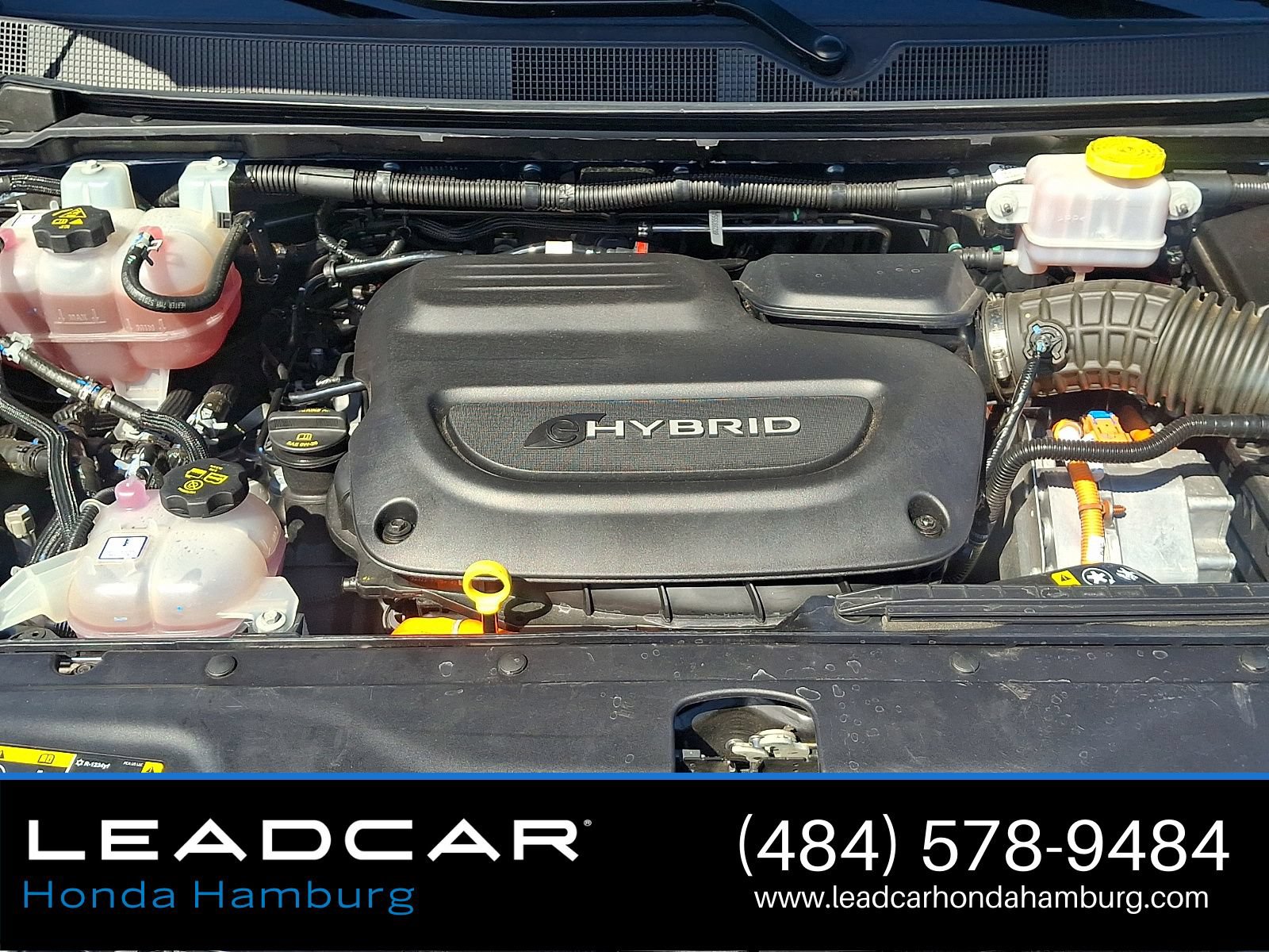 Used 2023 Chrysler Pacifica Pinnacle FWD image 28