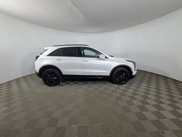 Used 2023 Cadillac XT4 Sport AWD/4WD image 2