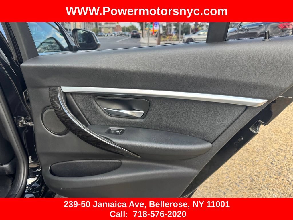 Used 2018 BMW 330i xDrive Sedan w/ Convenience Package AWD/4WD image 29