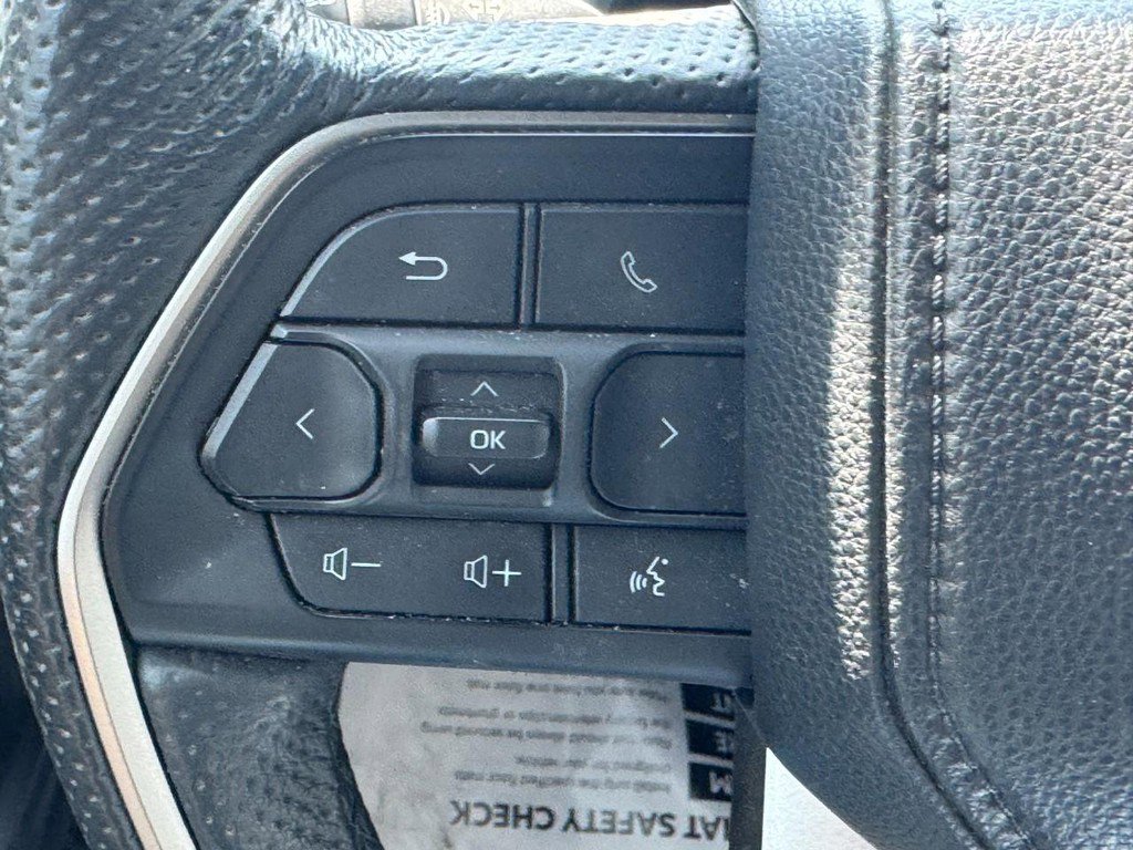Certified 2024 Toyota Tacoma Limited w/ Limited Package (LT) AWD/4WD image 16