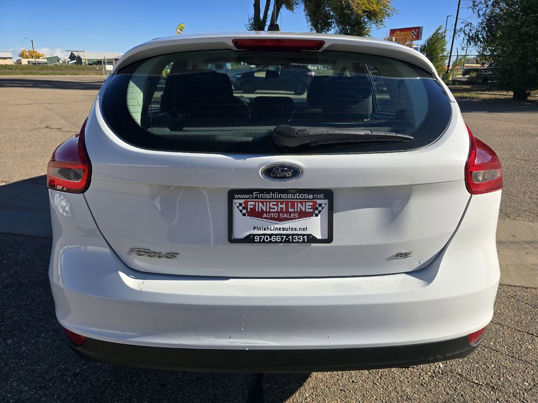 Used 2018 Ford Focus SE w/ Cold Weather Package image 6