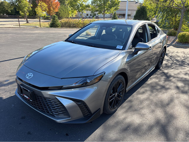 New 2026 Toyota Camry SE image 10
