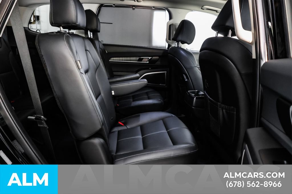 Used 2024 Kia Telluride EX w/ EX Captain's Chair Package AWD/4WD image 23
